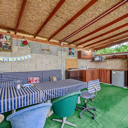 Panorama Sky - 2r Guest house